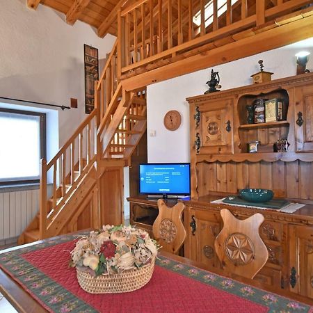 Appartamento Nonna Giulia Aosta Exteriör bild