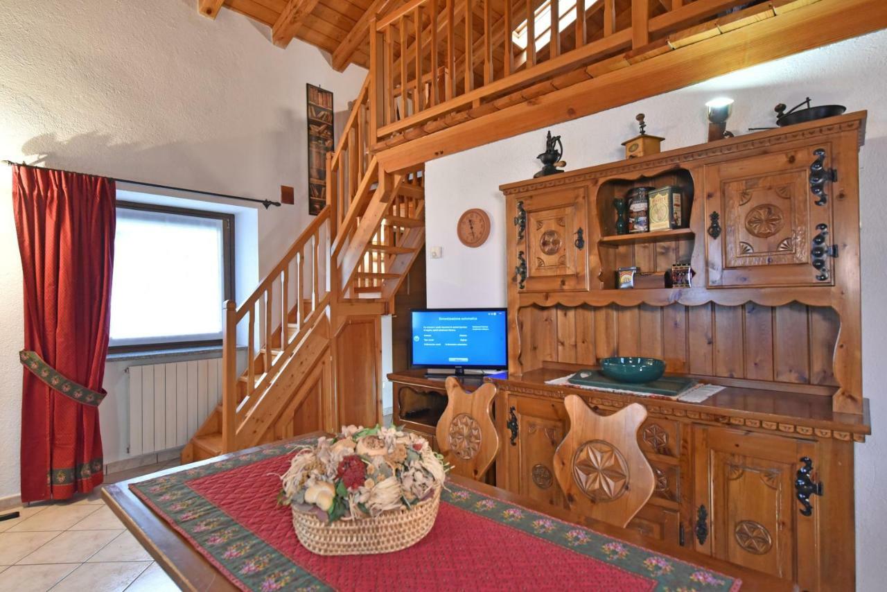 Appartamento Nonna Giulia Aosta Exteriör bild
