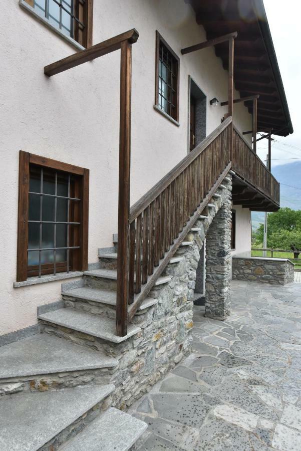 Appartamento Nonna Giulia Aosta Exteriör bild